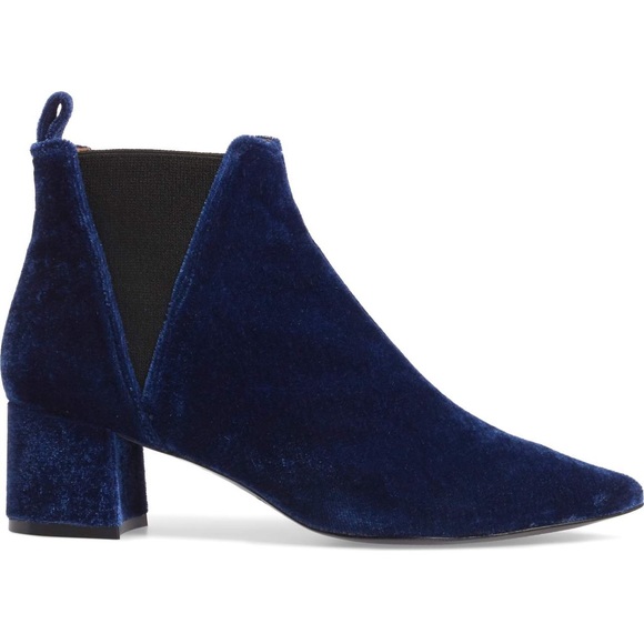 NWOT! Klub Nico Renita Pointy Toe Chelsea Bootie - Picture 6 of 8